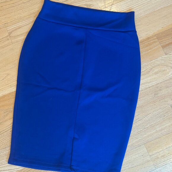 Thalia Sodi Dresses & Skirts - Thalia Sodi Blue Pencil Skirt – Size M